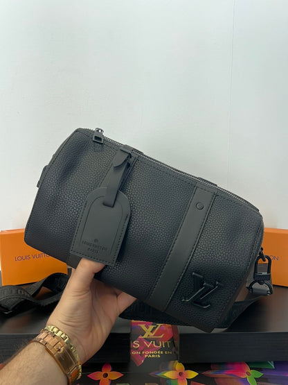Sponge LV Τσαντάκι Black