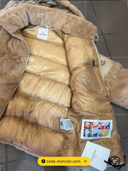Fur Jacket Μπέζ Moncler Luxury 3Α