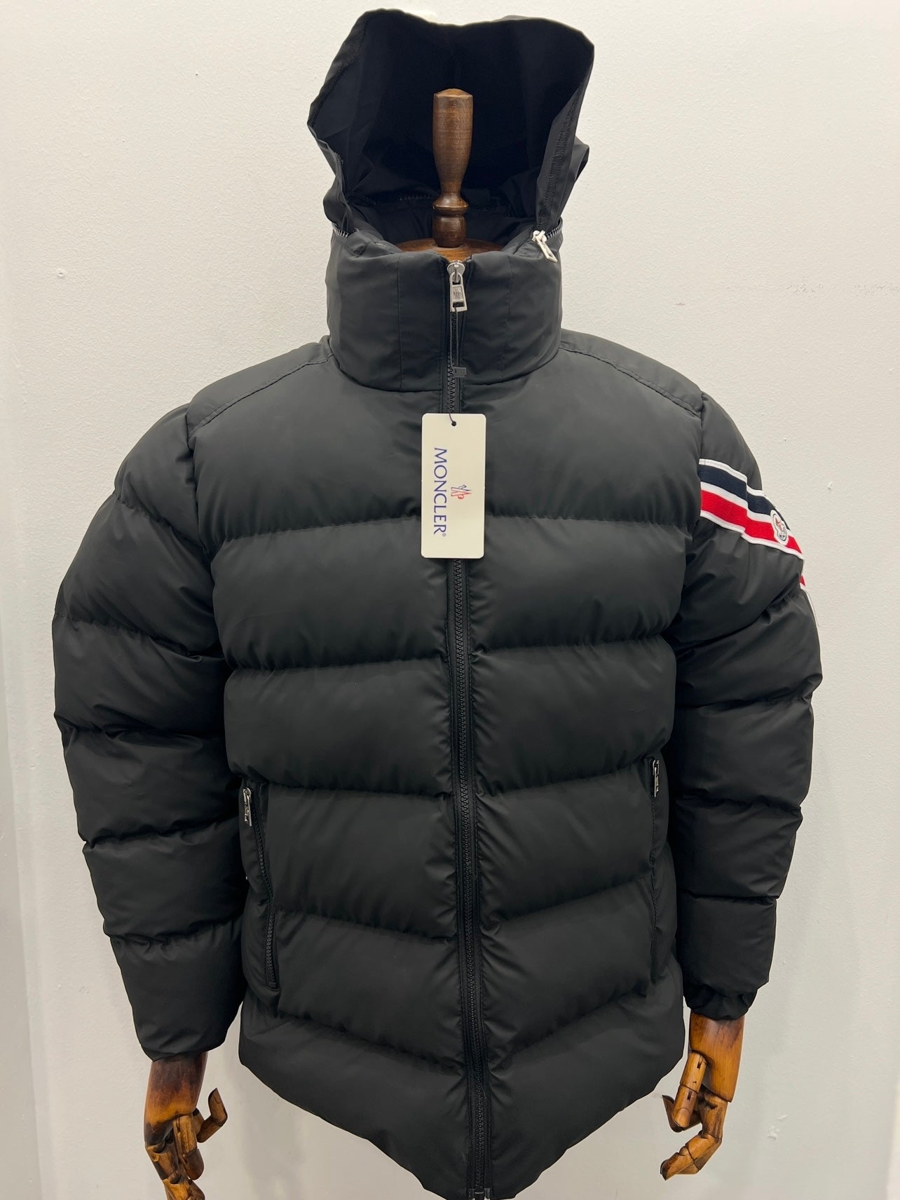 Jacket Μαύρο Moncler Μπουφάν Line
