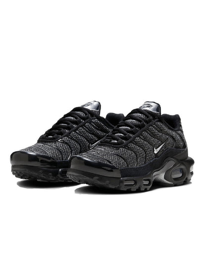 AM Nike Tn Plus Tuned Black Snake