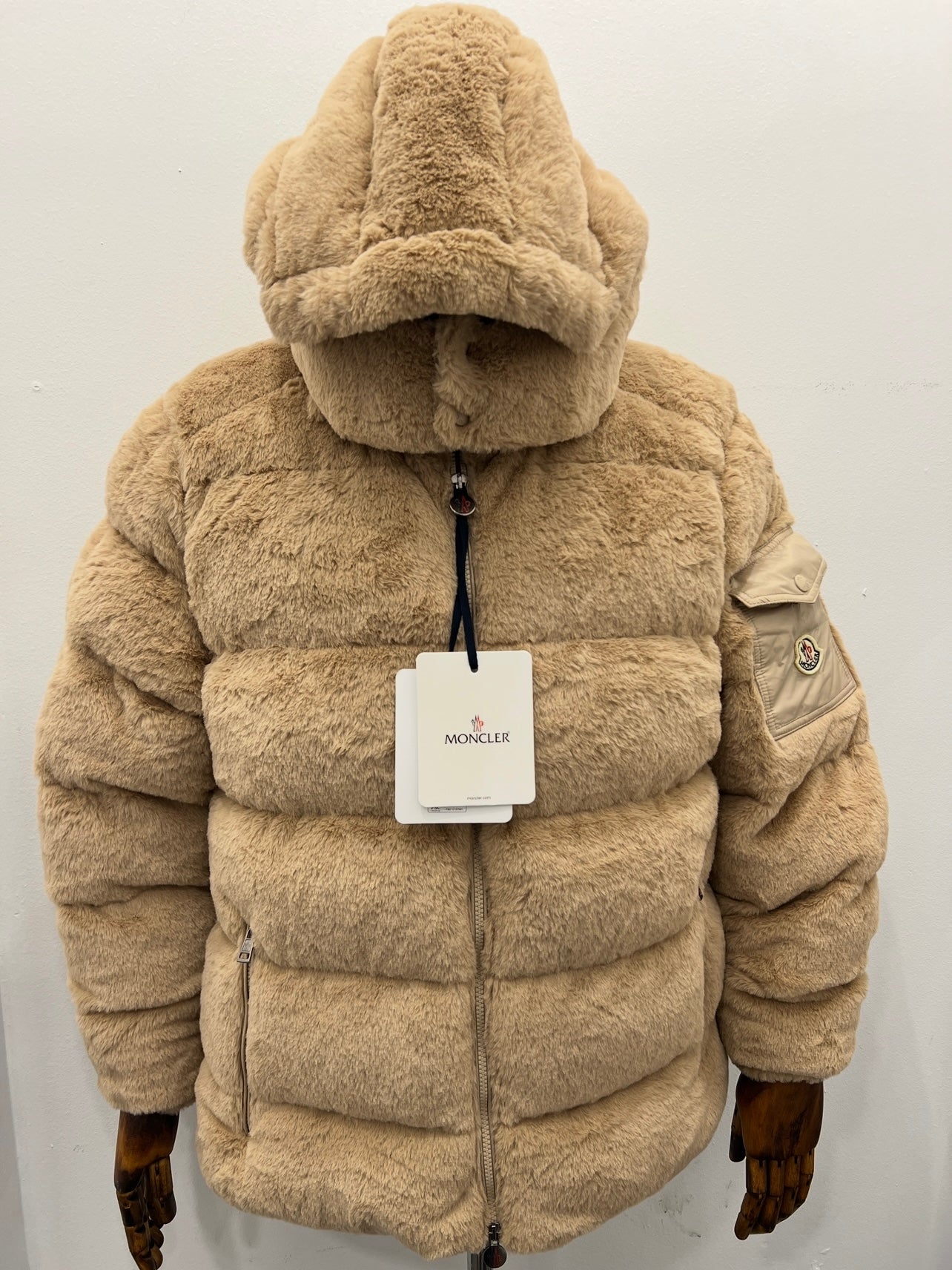 Fur Jacket Μπέζ Moncler Luxury 3Α