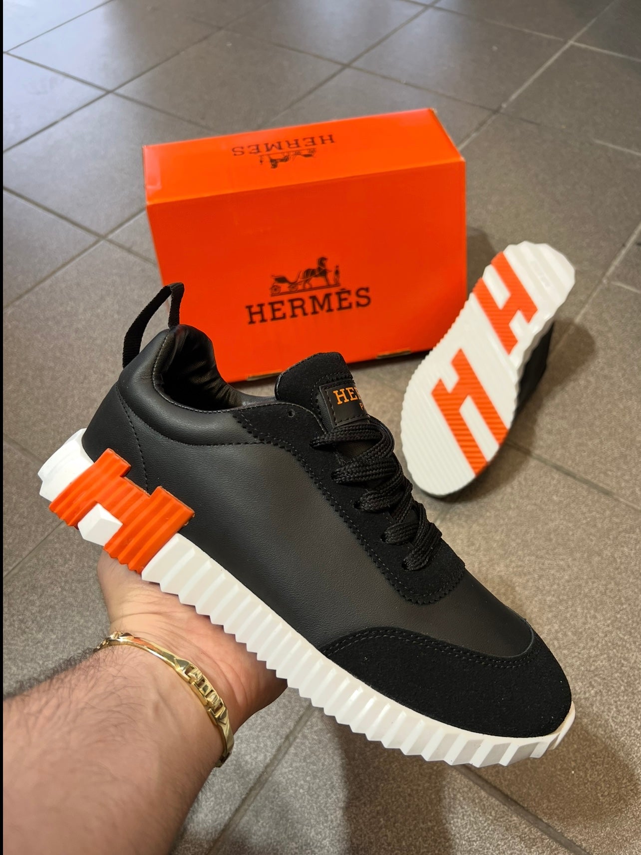 Hermes Sneakers Black/White Orange