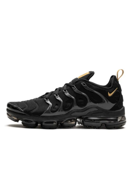 AM Nike Vapormax Plus Gold/Black