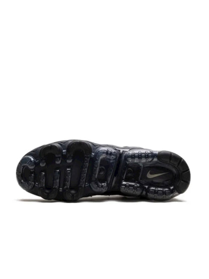 AM Nike Vapormax Plus Gold/Black