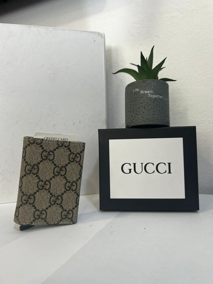 Gucci Beige Card Holder/Wallet