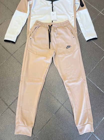 Σετ Φόρμας Nike Teck Μπέζ