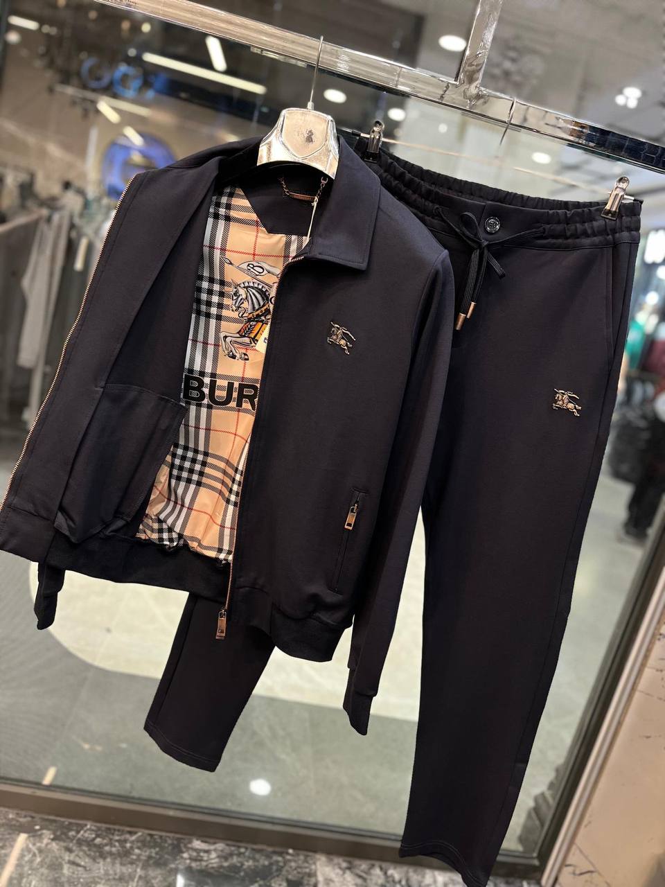 Ultra TrackSuit Burberry 3A'